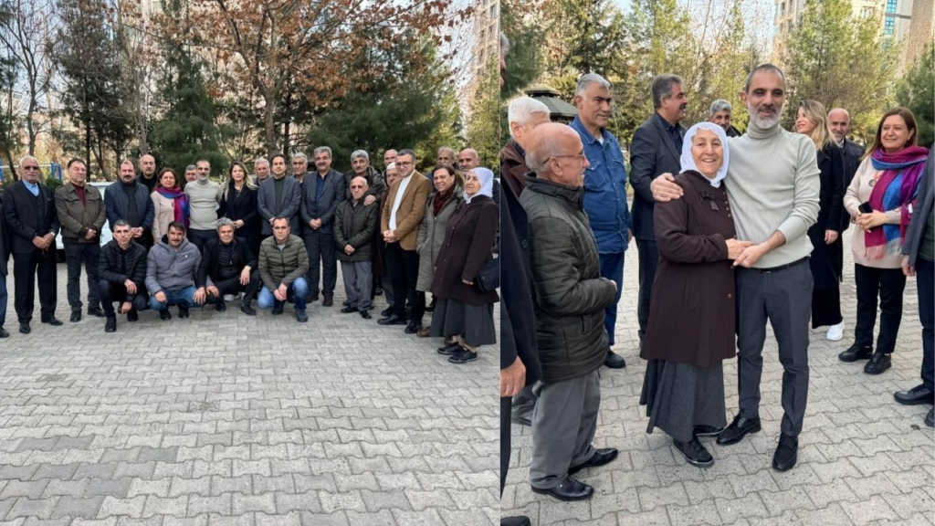 News Haberleri Tahliye Edilen Belediye Eşbaşkanına Görkemli Karşılama