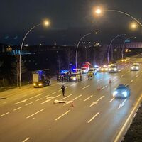 Son Dakika Sürücüyle Tartışıp Otomobilden Atlayan Kadın öldü