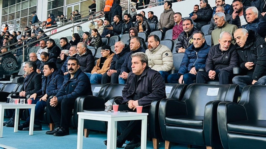 News Haberleri Amedspor’u Yalnız Bırakmadılar