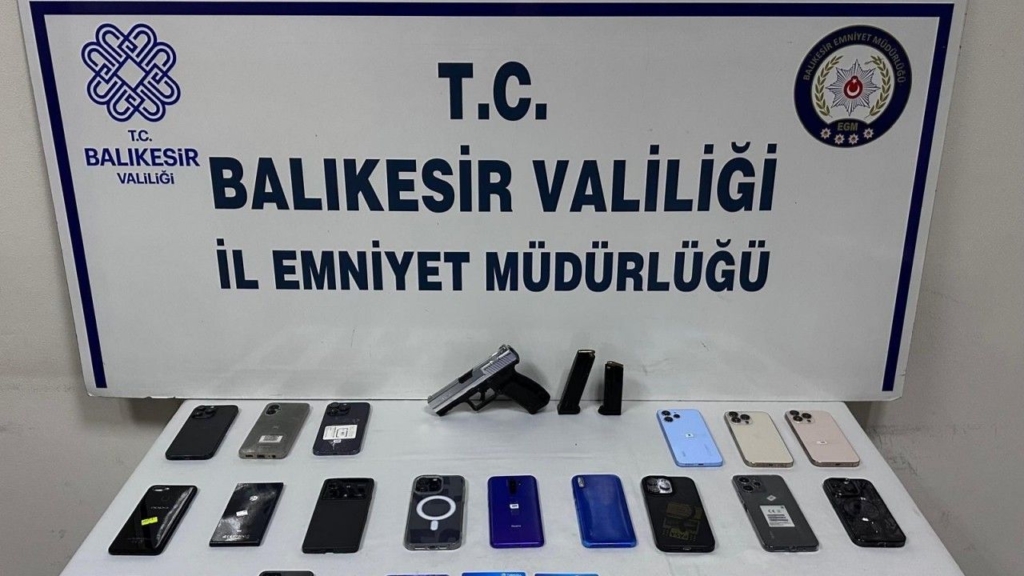 Balıkesir Merkezli Dolandırıcılık Operasyonunda 13 Tutuklama Sondakika Haberler