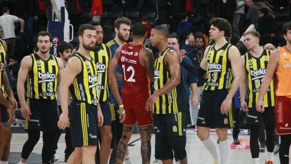 Galatasaray – Fenerbahçe Beko  / Ek Fotoğraflar Sondakika Haberler