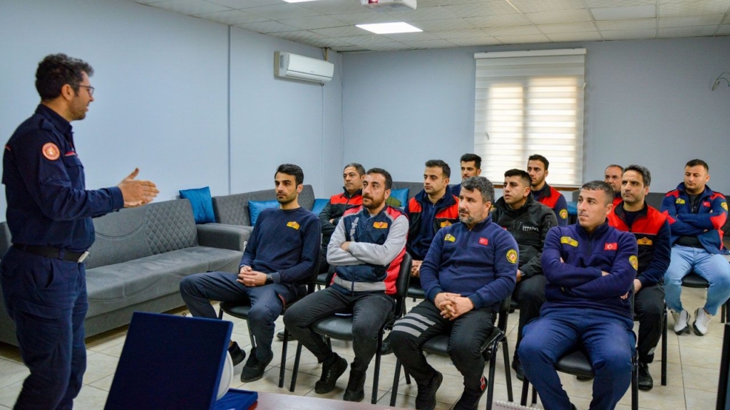 News Haberleri Diyarbakır Itfaiyesi Personeli Eğitimlerine Devam Ediyor