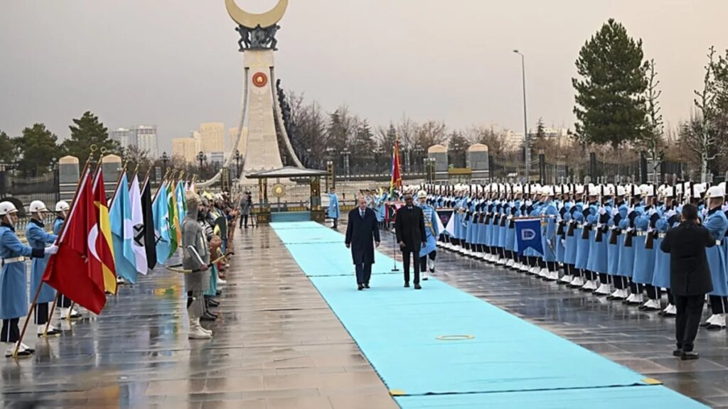 Son Dakika Haberleri Başkan Erdoğan Ruanda Cumhurbaşkanı Kagame’yi Resmi Törenle Karşıladı